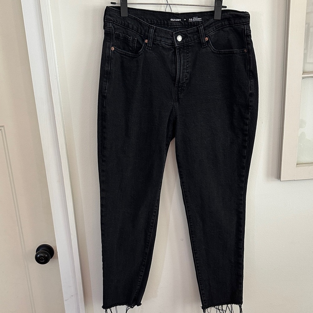 Old Navy Women's Black Ankle straight leg Jeans